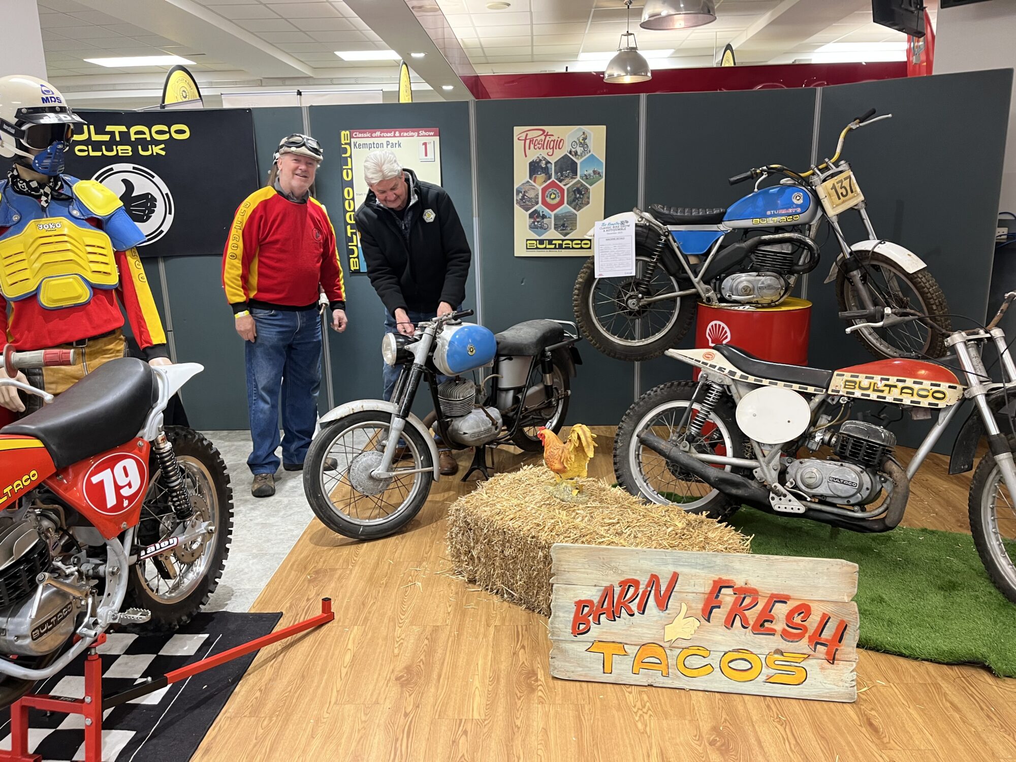 HOWL at Kempton Park Classic Show 2025