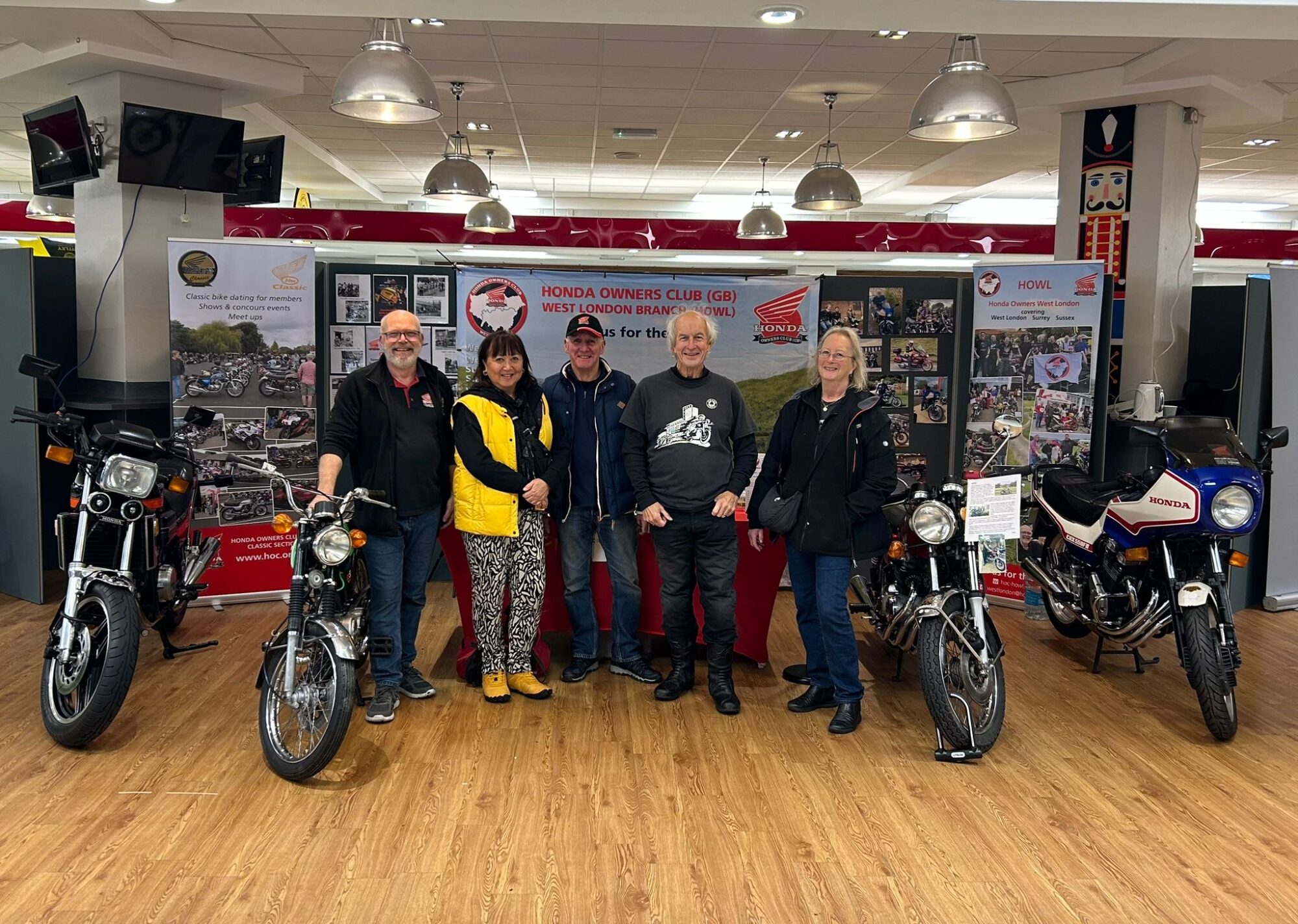 HOWL at Kempton Park Classic Show  2025